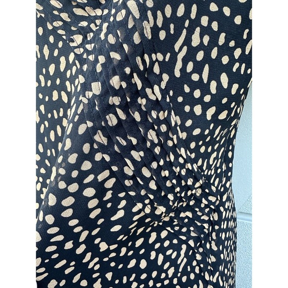 Urban Outfitters Rosalee V-Neck Flutter Sleeves A-line Mini Dress Black Sz M - Picture 11 of 16